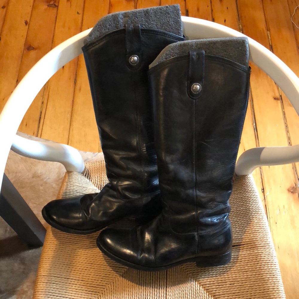Frye Melissa Button Leather Riding Boot size 8